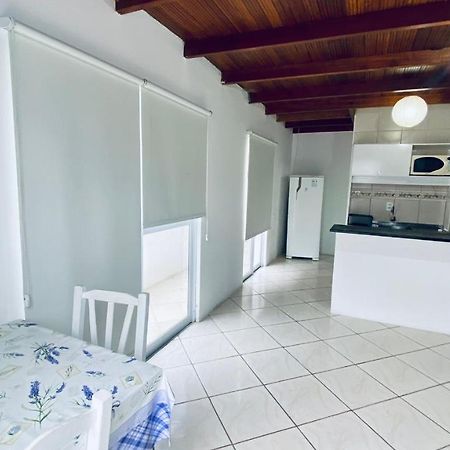 Апартаменты Residencial Morro Macaco Apartamento 09 Бомбиньяс Экстерьер фото